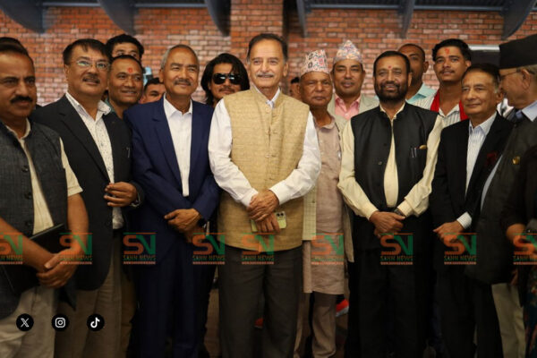 देउवालाई स्वागत गर्न नेताहरू पुगे विमानस्थल देउवालाई स्वागत गर्न नेताहरू पुगे विमानस्थल