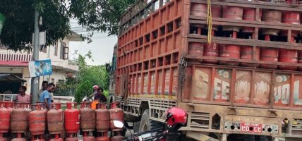 उपत्यका बाहिरबाट ग्यास सिलिन्डरमा ‘बोटलिङ’ गर्न थालियो