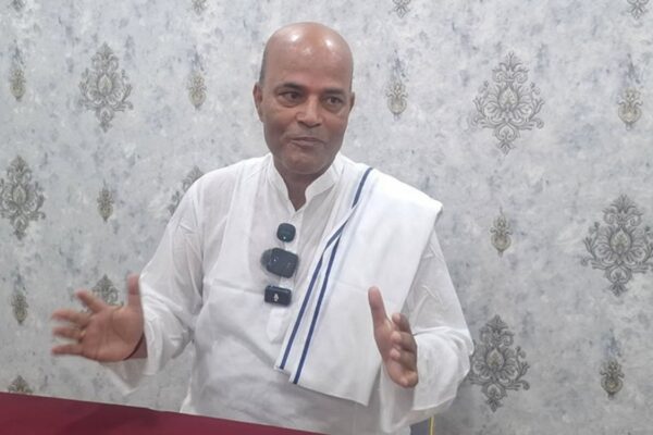 सांसद अमरेश सिंहले मेची–महाकाली पदयात्रा गर्ने