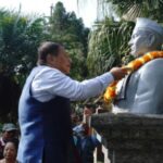 गणेशमान सिंहको २९औँ स्मृति दिवसमा शोभा भगवतीमा माल्यार्पण गणेशमान सिंहको २९औँ स्मृति दिवसमा शोभा भगवतीमा माल्यार्पण