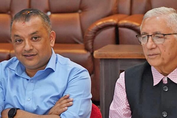 कांग्रेस एकताका लागि त्याग गर्न तयार छु : शेखर कोइराला कांग्रेस एकताका लागि त्याग गर्न तयार छु : शेखर कोइराला