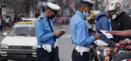 ट्राफिक कारबाही : पछिल्लो २४ घण्टामा ६३४ जना सवारीचालक कारबाही