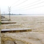 कोशीमा ‘रेड अलर्ट’, ब्यारेजका ३१ ढोका खोलियो