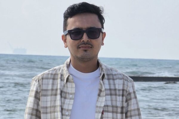 घण्टेहरू झाेलेकै बाटाेमा लागे : भिक्टर पौडेल घण्टेहरू झाेलेकै बाटाेमा लागे : भिक्टर पौडेल