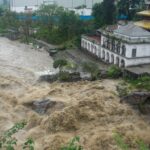 अविरल वर्षाले चोभार गल्छीमा पानीको बहाव बढ्यो