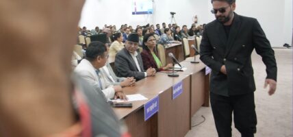 प्रतिनिधिसभा बैठकमा सभापति रवि लामिछाने सम्बोधन अन्त्यसँगै बाहिरिए प्रधानमन्त्री बालेन्द्र शाह
