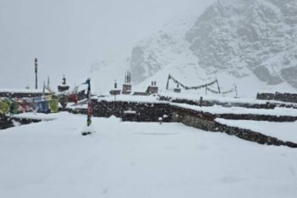 उत्तरी हुम्लामा भारी हिमपात, नारा र न्यालु सडक अवरुद्ध उत्तरी हुम्लामा भारी हिमपात, नारा र न्यालु सडक अवरुद्ध