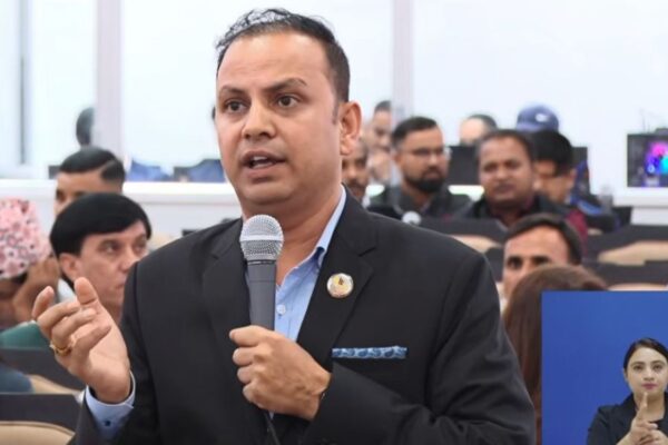 निर्वाचन प्रहरीको कपडा खरिदसम्बन्धी विवादमा छानबिनका लागि संसदीय समिति गठन