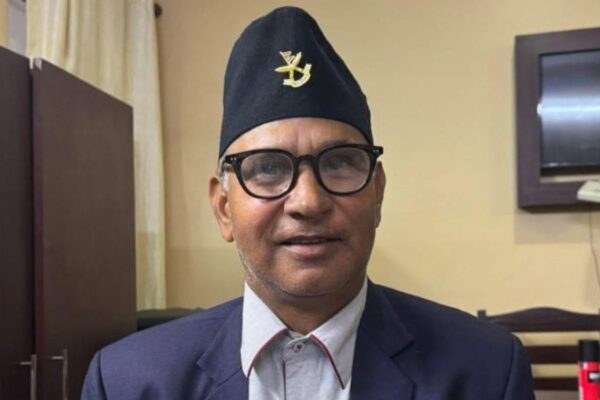 आनी छोइङको नियुक्ति विवाद :मन्त्रीको फोटो जलाएपछि मध्यराति पक्राउ परे अक्रम खान आनी छोइङको नियुक्ति विवाद :मन्त्रीको फोटो जलाएपछि मध्यराति पक्राउ परे अक्रम खान