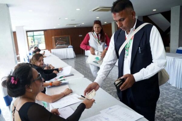 कांग्रेस महाधिवेशन : मनोनयन दर्ता साँझ ६ बजेसम्म कांग्रेस महाधिवेशन : मनोनयन दर्ता साँझ ६ बजेसम्म