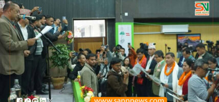 कांग्रेसको नयाँ कार्यसमितिका पदाधिकारी र सदस्यले लिए शपथ