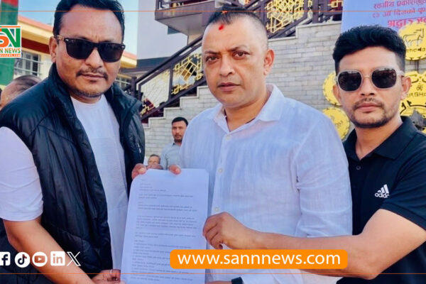 जेन्जी आन्दोलनका मुद्दा खारेजी र बन्दी रिहाइको माग गर्दै सभापति गगन थापालाई ज्ञापनपत्र