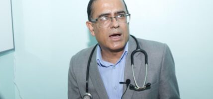 दसैँ मनाउनुहोस्, तर मुटु जोगाउनुहोस्ः वरिष्ठ मुटुरोग विशेषज्ञ डा लम्साल