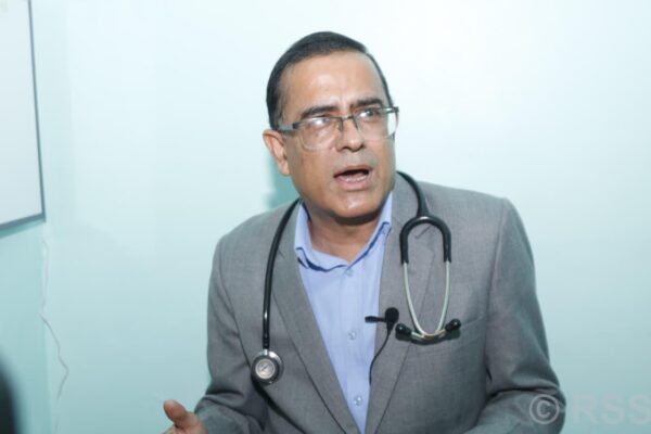 दसैँ मनाउनुहोस्, तर मुटु जोगाउनुहोस्ः वरिष्ठ मुटुरोग विशेषज्ञ डा लम्साल